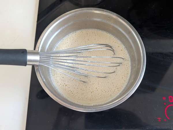 Quick and easy egg custards - Preparation step 3
