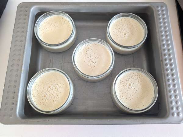 Quick and easy egg custards - Preparation step 4