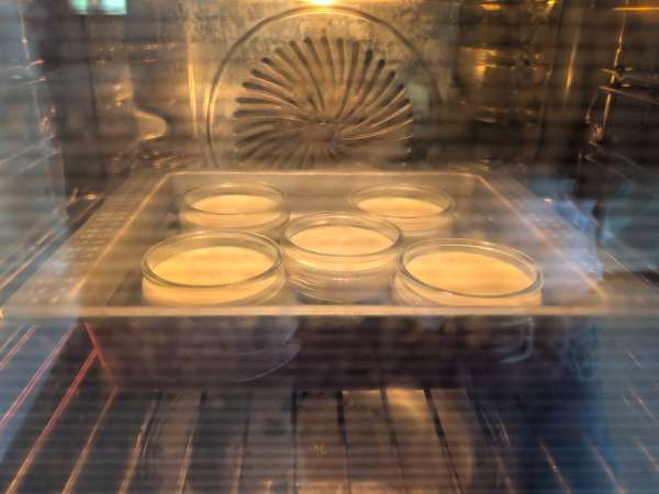 Quick and easy egg custards - Preparation step 5