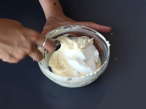 Lemon tiramisu, a classic with a tangy twist - Preparation step 5