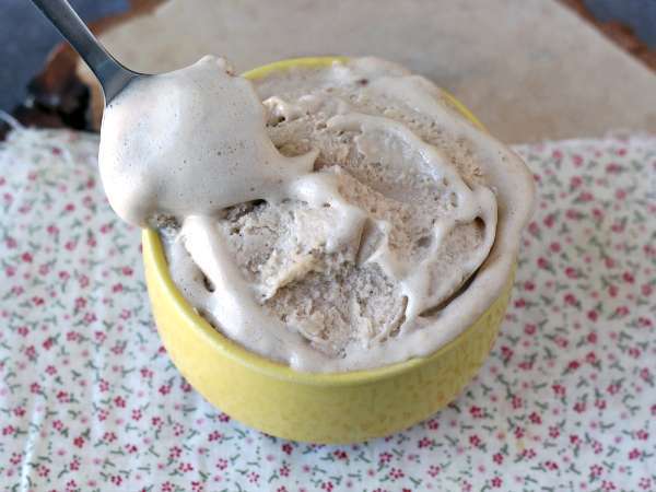 Vanilla whey ice cream, high in protein, fast and with 3 ingredients! - Preparation step 4