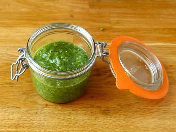 Creamy pesto cannelloni au gratin: the easy and tasty recipe - Preparation step 1