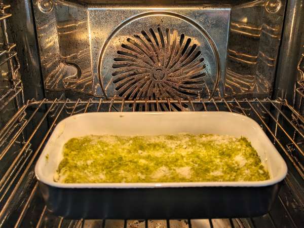 Creamy pesto cannelloni au gratin: the easy and tasty recipe - Preparation step 9