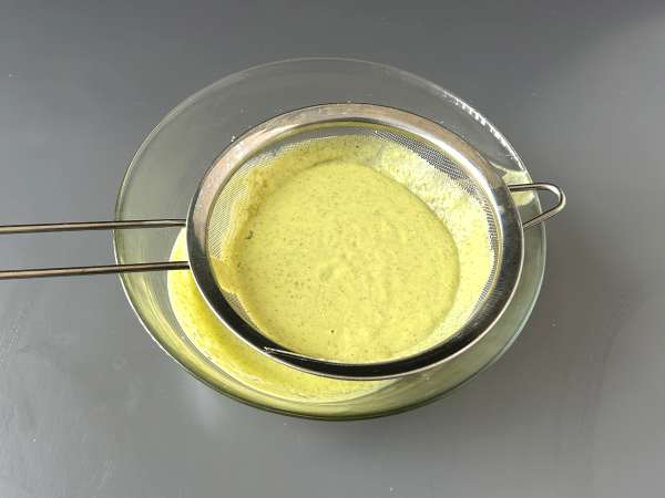 Zucchini cream with green apple and yogurt ready in 30 minutes - Preparation step 7