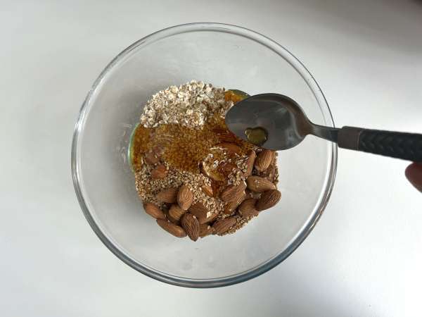 Granola express with airfryer, to crisp up your breakfast - Preparation step 2