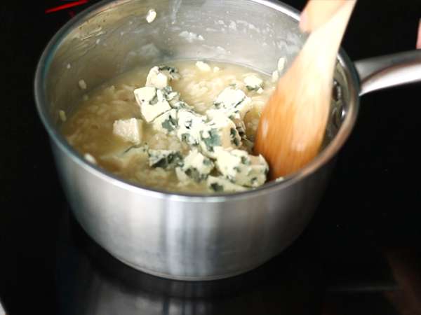 Roquefort Risotto - The Iconic Italian rice dish with blue cheese - Preparation step 4