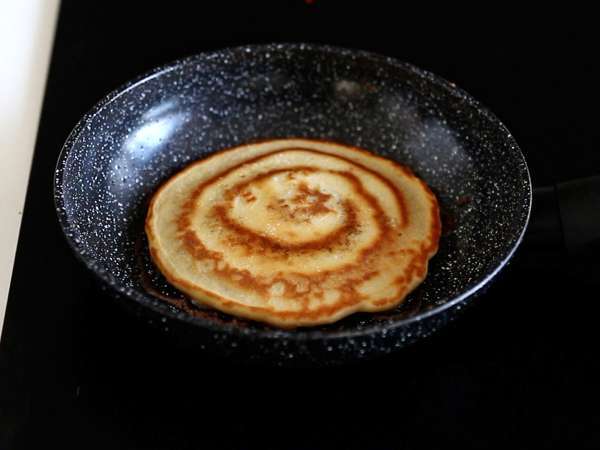 Cinnamon roll pancakes, for cinnamon lovers - Preparation step 7