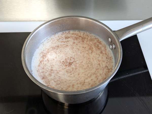 Perfect creamy polenta: easy recipe for a soft and flavorful dish - Preparation step 1