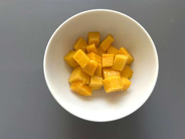Homemade mango jam with only 3 ingredients! - Preparation step 1