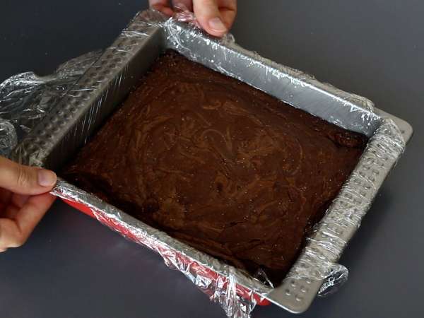 Brownies and tiramisu lovers, we've got the perfect cake for you! - Preparation step 4