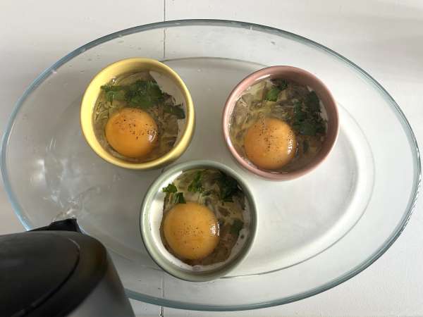 Mushroom baked eggs: a quick and ultra-comforting recipe! - Preparation step 9