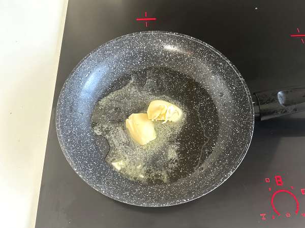 Onion confit: simple, elegant and perfect with meats and cheeses - Preparation step 2