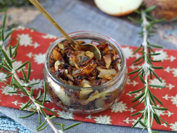 Onion confit: simple, elegant and perfect with meats and cheeses - Preparation step 6