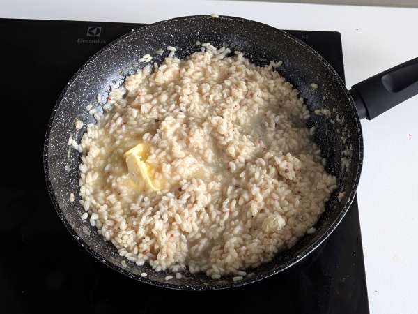 Lime and pink peppercorns risotto: elegant and vegetarian recipe for special dinners - Preparation step 6