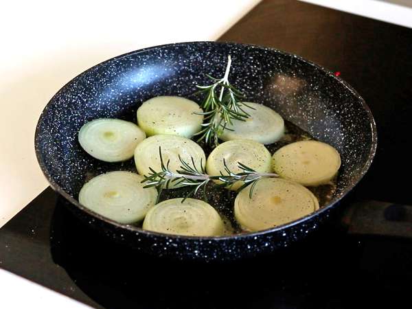 Onion tartlets tatin - Preparation step 2