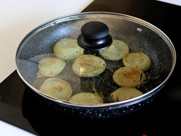 Onion tartlets tatin - Preparation step 3