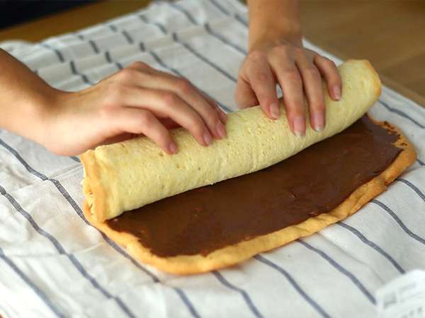 Nutella roll cake - Preparation step 6