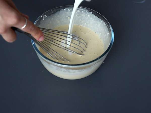French crêpes tagliatelle with chocolate and peanuts! - Preparation step 2