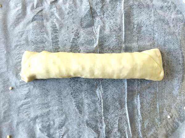 Pesto mozzarella puff pastries with air fryer, ready in 15 minutes! - Preparation step 3