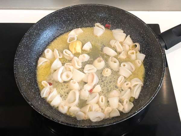 Squid sauce: a perfect pasta sauce - Preparation step 5