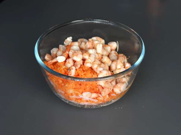 Shrimp spring rolls cooked in Air fryer - Preparation step 4