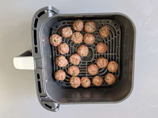 Meatballs in air fryer with sweet and sour sauce barbecue style: easy and tasty recipe - Preparation step 6