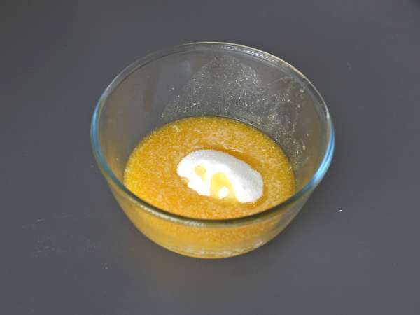 Extra fondant banana upside-down cake - Preparation step 3