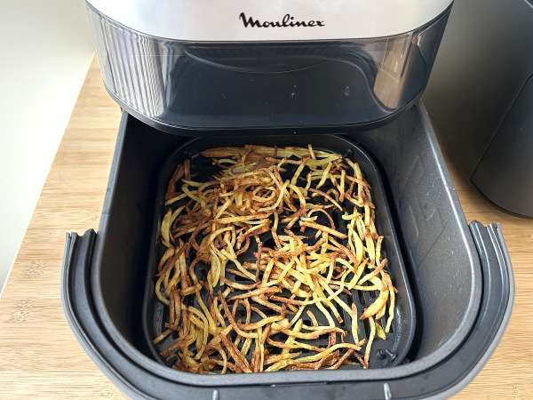 Crispy potato straws - Pommes pailles, easy-to-make with the Airfryer - Preparation step 6
