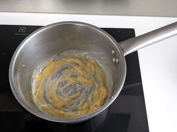 Creamy baked pasta with peas and ham au gratin - Preparation step 2