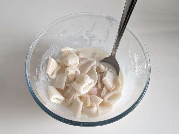 Squid rings in air fryer crispy and light - Preparation step 4