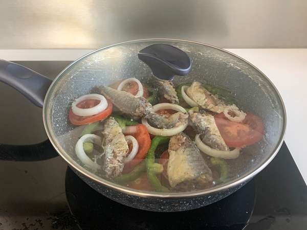 Sardine stew, an easy, sunny and economical recipe - Preparation step 2