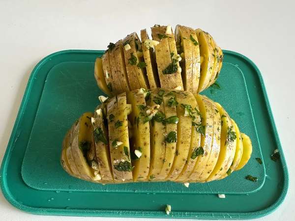Hasselback potatoes in the air fryer: crispy, melt-in-the-mouth and ultra-easy! - Preparation step 5
