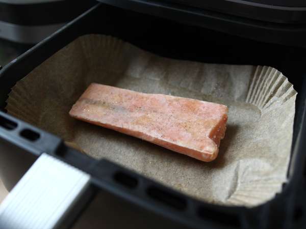 Orzo pasta salad with salmon and zucchini - Preparation step 2