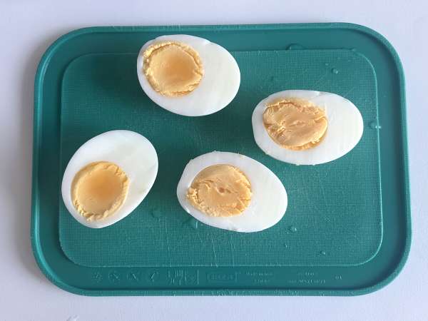 Crispy feta eggs: the ultra-simple, on-trend recipe - Preparation step 3