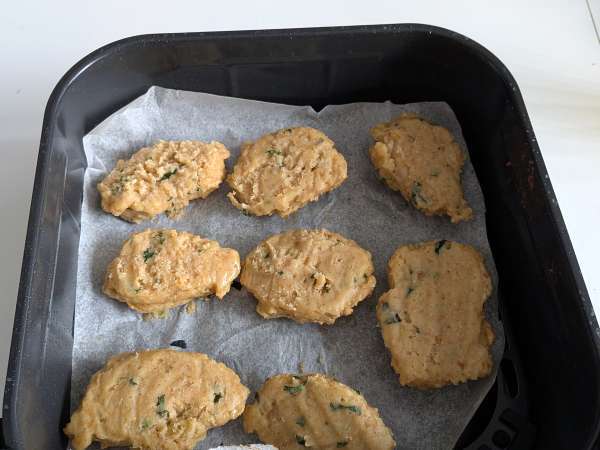 Lemon sandwich bread balls in air fryer: crispy anti-waste recipe - Preparation step 6