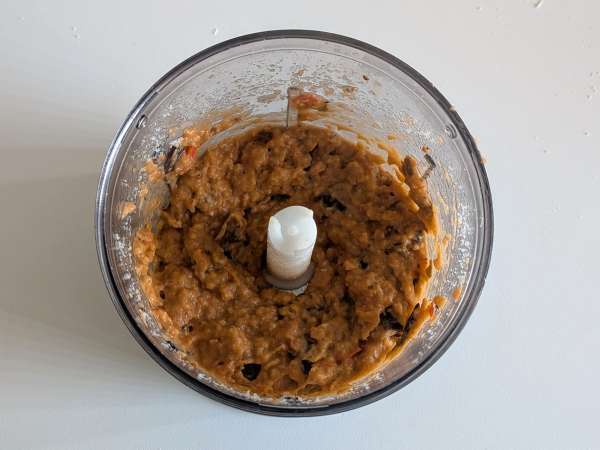Pasta with eggplant and cherry tomatoes cream: simple and tasty recipe - Preparation step 4