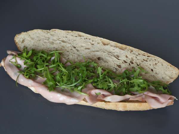 Gourmet Italian mortadella and burrata sandwich - Preparation step 3