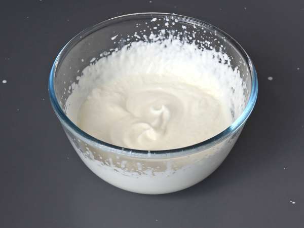 Ichigo sando, the Japanese strawberry sandwich! - 苺サンド - Preparation step 2