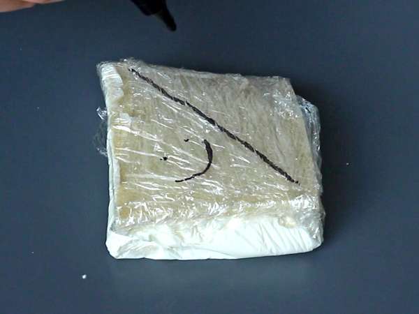 Ichigo sando, the Japanese strawberry sandwich! - 苺サンド - Preparation step 8