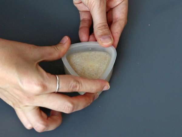 Grilled onigiri topped with melted cheese: you'll devour them! - Preparation step 7