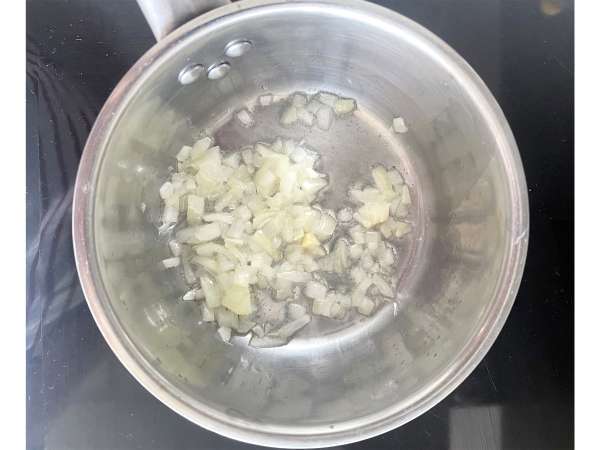 How do you make fluffy white rice? - Preparation step 1