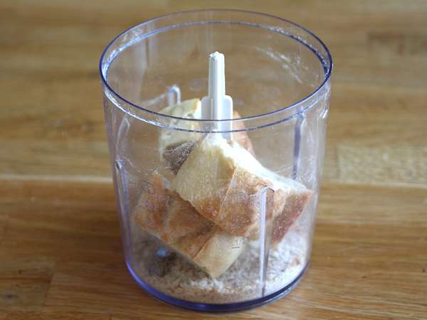 Homemade breadcrumbs - Preparation step 2