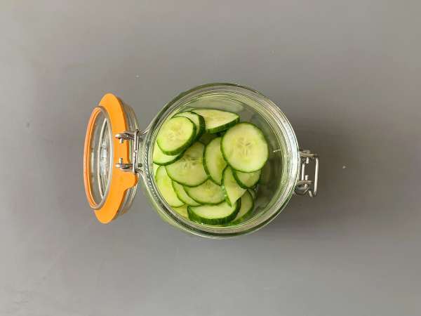 Quick sweet-and-sour cucumber salad - Preparation step 4