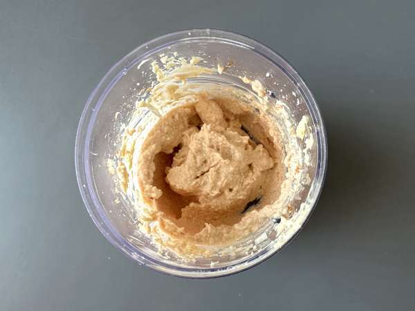 Surimi spread: the quick and creamy appetizer that’s perfect for sharing - Preparation step 5