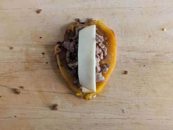 Air fryer stuffed peppers with sausage and scamorza - Preparation step 8