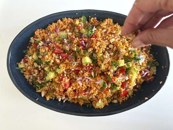 No-cook couscous salad with gazpacho - Preparation step 5
