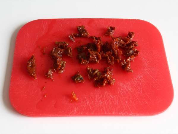 Cold gazpacho pasta salad - Preparation step 2