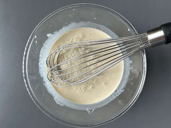Vanilla ice cream with the Ninja Creami - Preparation step 1