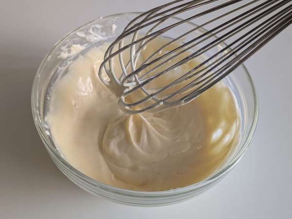 Savory flans with olives and cream cheese in an Air Fryer - Preparation step 4