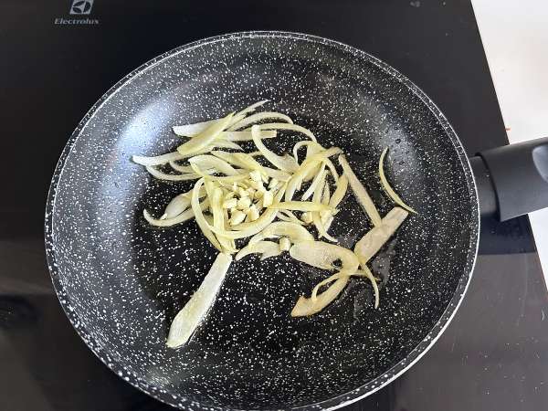 Canned sardines in Escabèche-style sauce - Preparation step 2